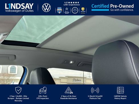 Certified 2025 Volkswagen Taos SE image 24