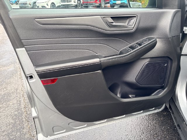 Used 2024 Ford Escape Active AWD/4WD image 14