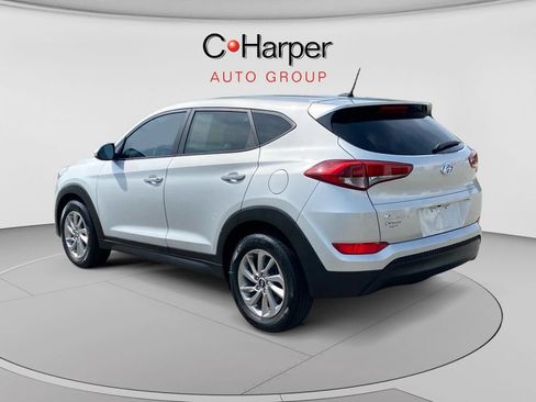 Used 2017 Hyundai Tucson SE w/ Cargo Package FWD image 5