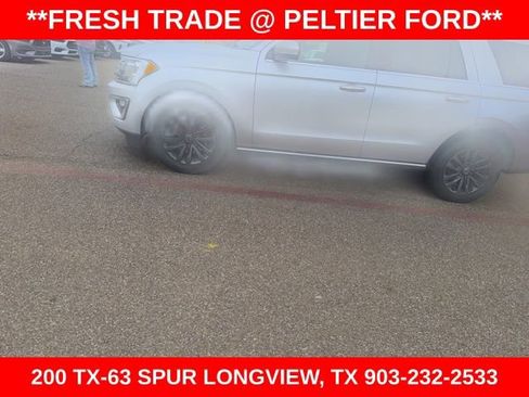 Used 2019 Ford Expedition Limited w/ Equipment Group 301A image 4