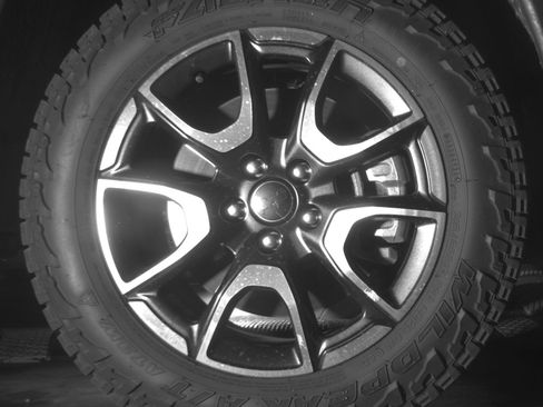 Used 2025 Jeep Compass Trailhawk AWD/4WD image 13
