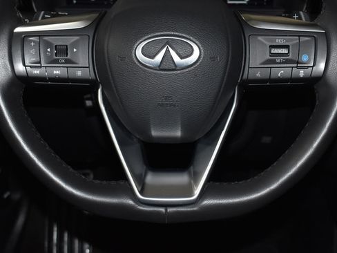 Used 2024 INFINITI QX60 Luxe AWD/4WD image 11