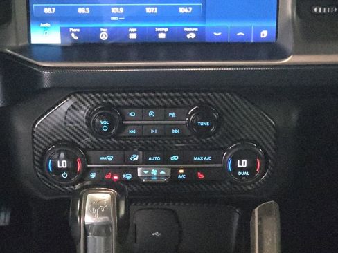 Used 2021 Ford Bronco First Edition image 24