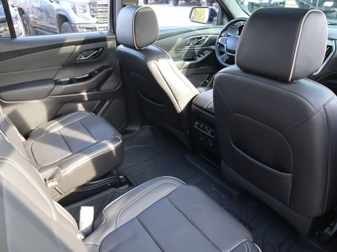 Used 2024 Chevrolet Traverse Premier w/ Redline Edition image 35