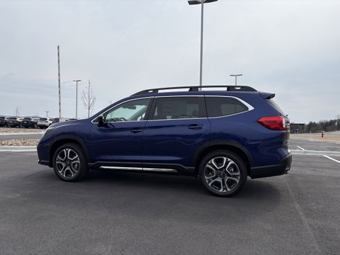 New 2026 Subaru Ascent Limited w/ Popular Package #2 AWD/4WD image 5