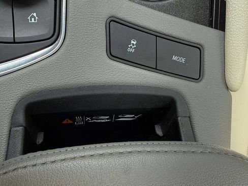 Used 2020 Cadillac XT6 Premium Luxury FWD image 24