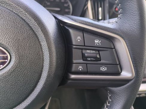 Used 2025 Subaru Outback Premium w/ Popular Package #1A AWD/4WD image 29
