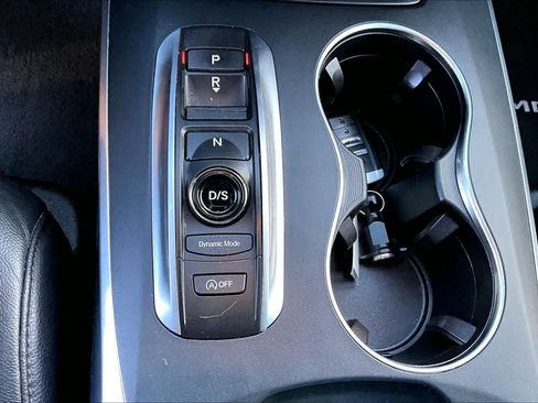 Used 2020 Acura MDX FWD image 29