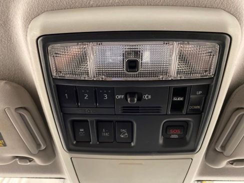 Used 2017 Toyota 4Runner Limited image 27