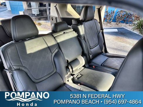 Used 2025 INFINITI QX80 Luxe RWD image 33