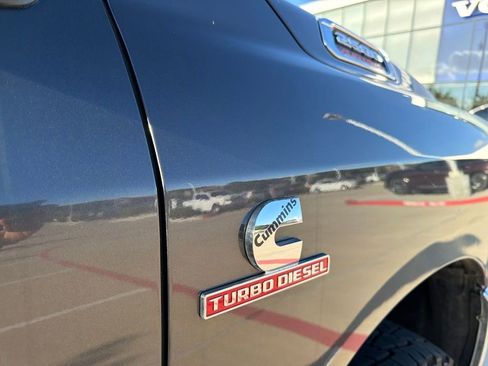 Used 2024 RAM 2500 Big Horn AWD/4WD image 12