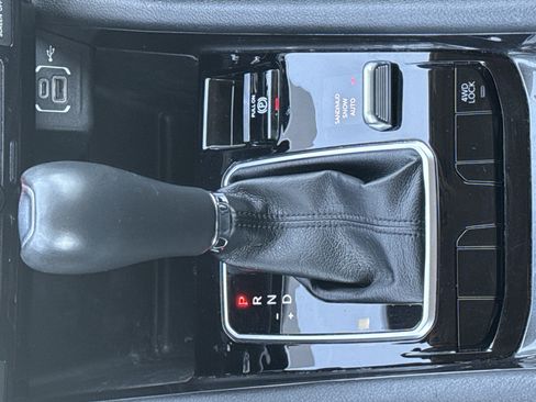 Used 2022 Jeep Compass Latitude image 24