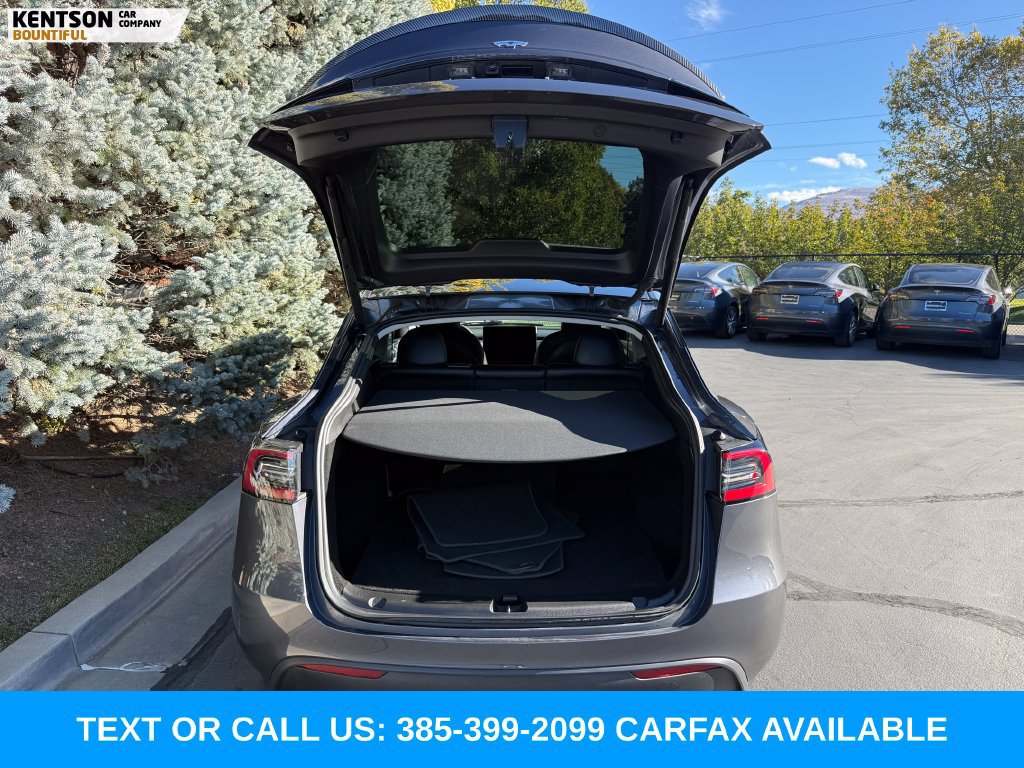 Used 2023 Tesla Model Y Performance AWD/4WD image 31