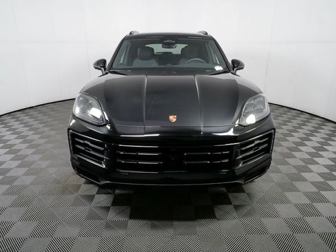 New 2026 Porsche Cayenne image 40