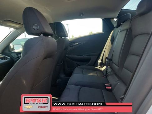 Used 2023 Chevrolet Malibu LT image 12