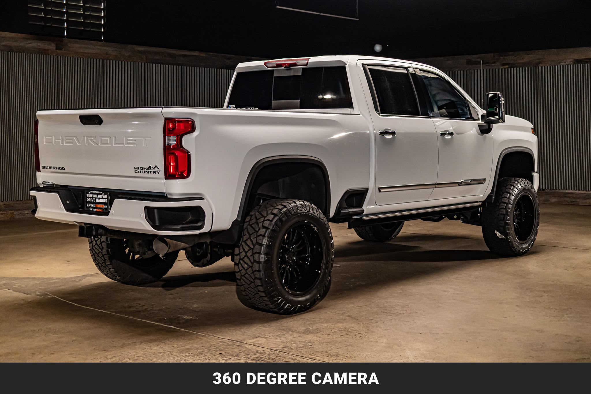 Used 2024 Chevrolet Silverado 2500 High Country w/ High Country Premium Package AWD/4WD image 10