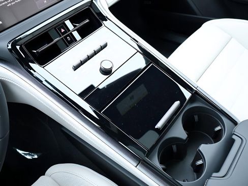 New 2026 Porsche Panamera image 24