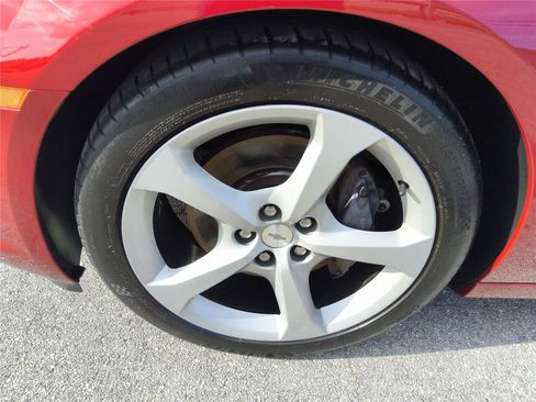Used 2014 Chevrolet Camaro SS w/ RS Package RWD image 10