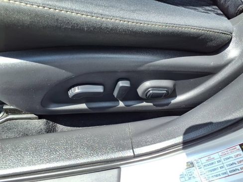 Used 2017 Nissan Altima 2.5 SV FWD image 21