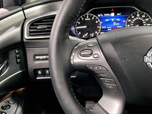 Used 2023 Nissan Murano SL image 11