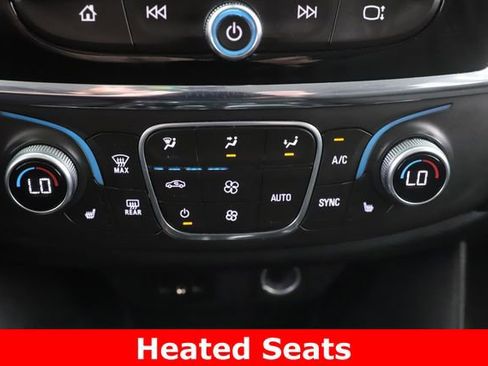 Used 2018 Chevrolet Traverse LT image 4