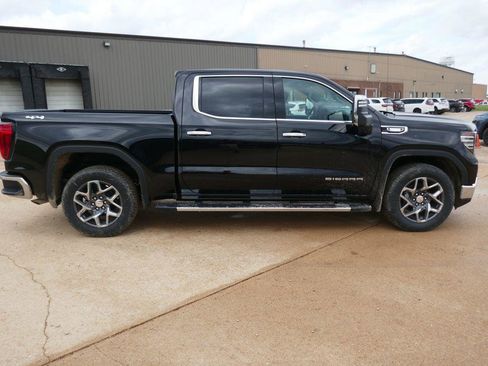 New 2026 GMC Sierra 1500 SLT w/ SLT Premium Plus Package AWD/4WD image 3