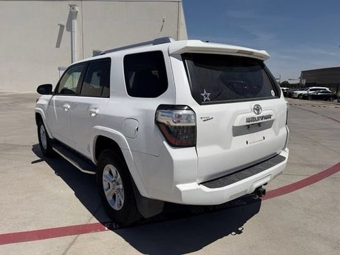Used 2014 Toyota 4Runner SR5 Premium RWD image 3