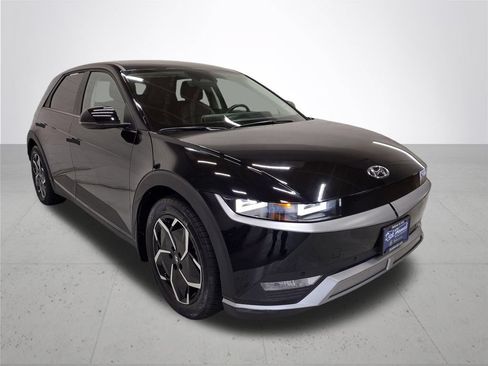 Certified 2023 Hyundai Ioniq 5 SEL w/ Cargo Package AWD/4WD image 5