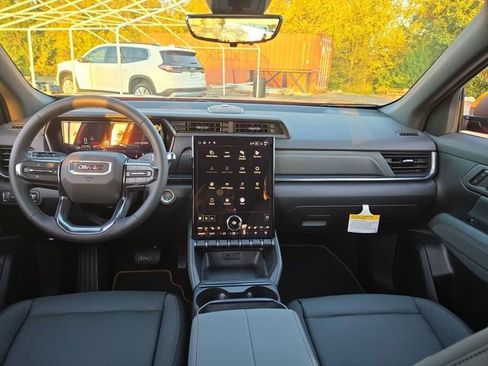 New 2026 GMC Terrain AT4 w/ Convenience Package III image 12