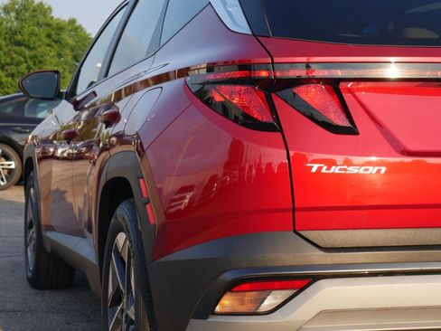 Used 2025 Hyundai Tucson SEL FWD image 15