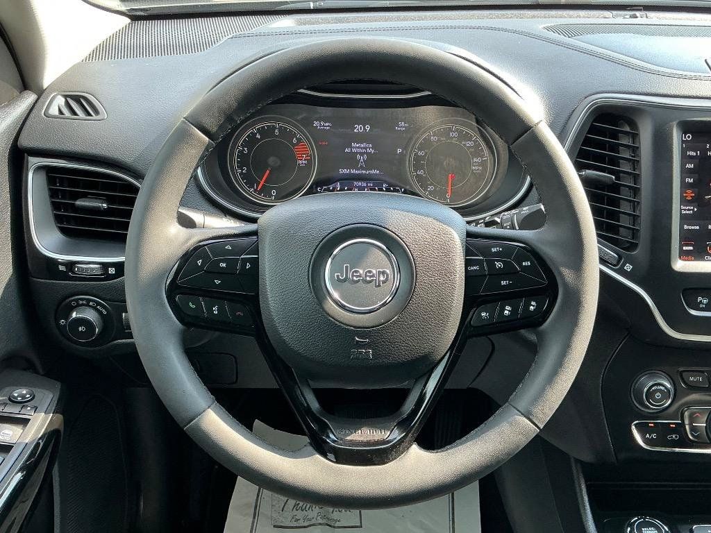 Used 2023 Jeep Cherokee Altitude Lux AWD/4WD image 17