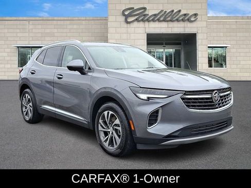 Used 2022 Buick Envision Essence w/ Technology Package I image 2