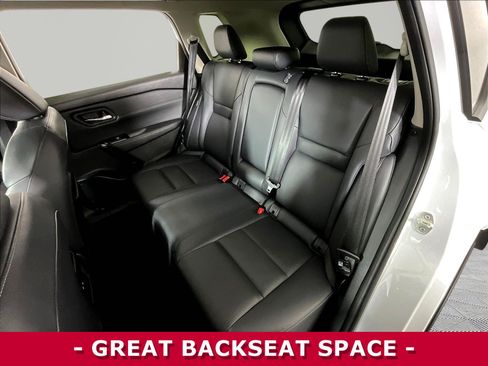 Certified 2025 Nissan Rogue SL AWD/4WD image 22