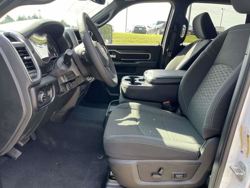 Used 2025 RAM 2500 Big Horn image 5