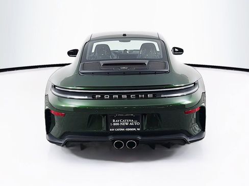 Certified 2026 Porsche 911 GT3 w/ Lightweight Package RWD image 10