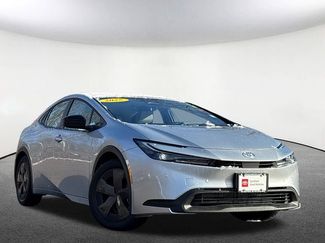 Certified 2025 Toyota Prius LE video 2