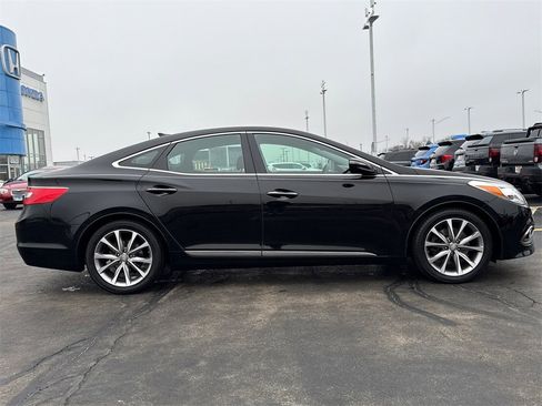 Used 2016 Hyundai Azera image 10