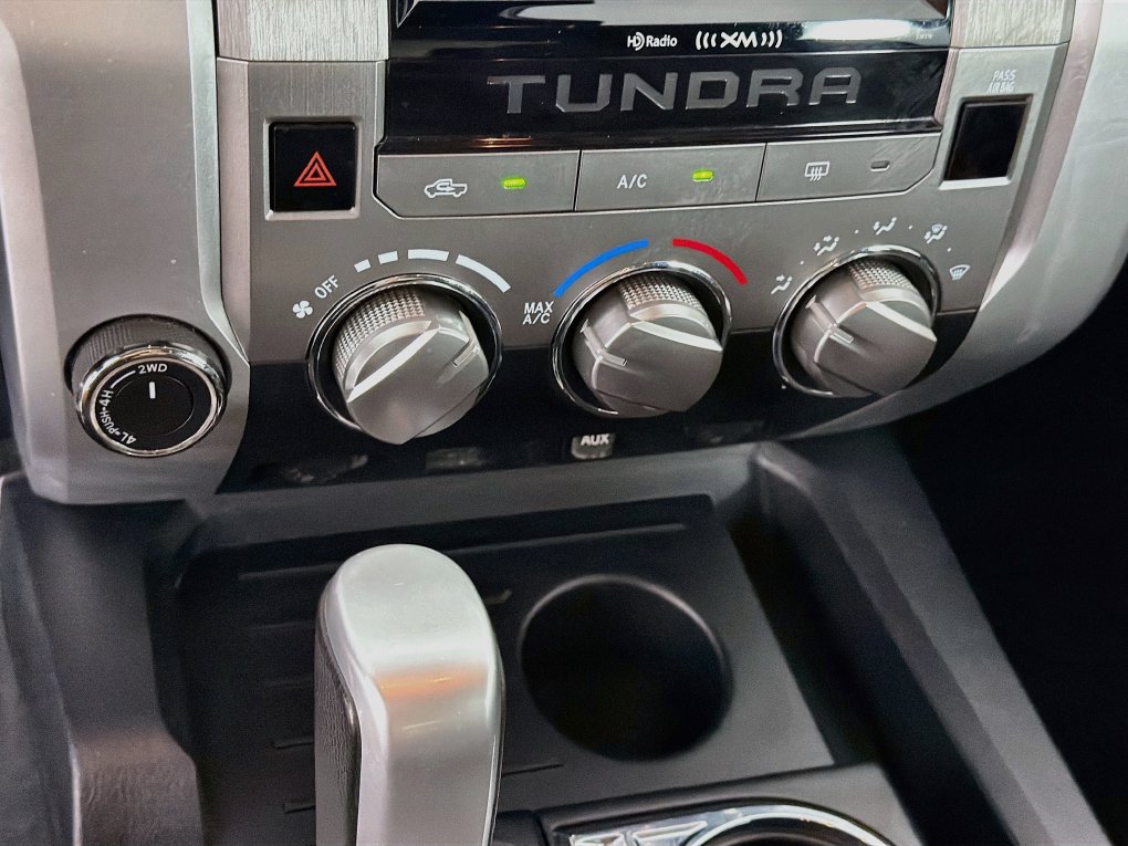 Used 2019 Toyota Tundra SR5 w/ SR5 Upgrade Package AWD/4WD image 19
