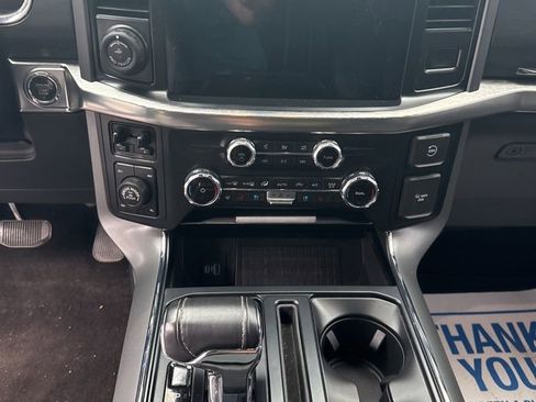 Used 2022 Ford F150 Lariat w/ Equipment Group 502A High image 23