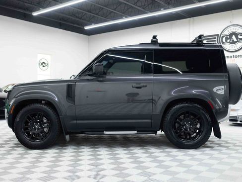 Used 2023 Land Rover Defender 90 SE AWD/4WD image 8