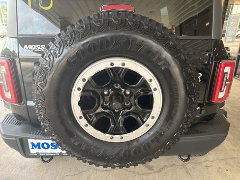 Certified 2022 Ford Bronco Badlands image 24