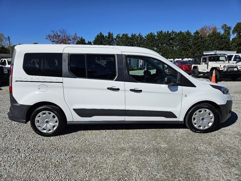 Used 2018 Ford Transit Connect XL image 6