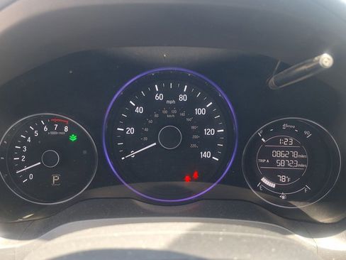 Used 2016 Honda HR-V LX image 12