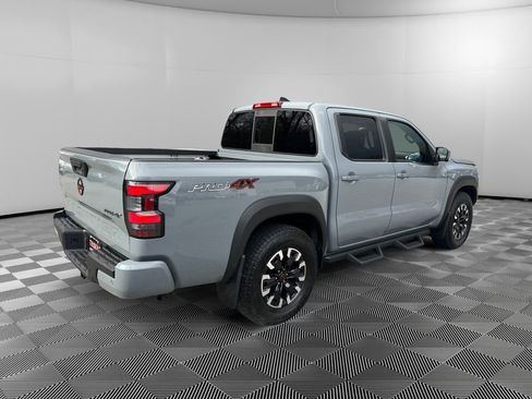 Used 2022 Nissan Frontier PRO-4X image 7