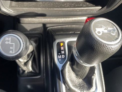 Used 2020 Jeep Wrangler Unlimited Sport image 28