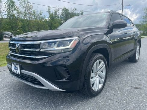 Used 2023 Volkswagen Atlas Cross Sport SE AWD/4WD image 1