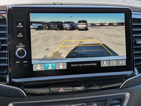 Used 2025 Honda Ridgeline TrailSport image 29