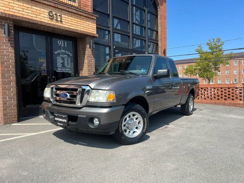 Used 2011 Ford Ranger XLT RWD image 2