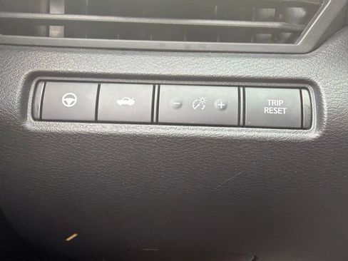Used 2019 Nissan Altima 2.5 SV AWD/4WD image 13