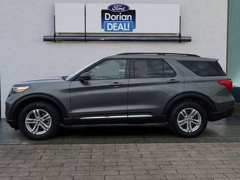 Certified 2023 Ford Explorer XLT w/ Equipment Group 202A AWD/4WD image 6